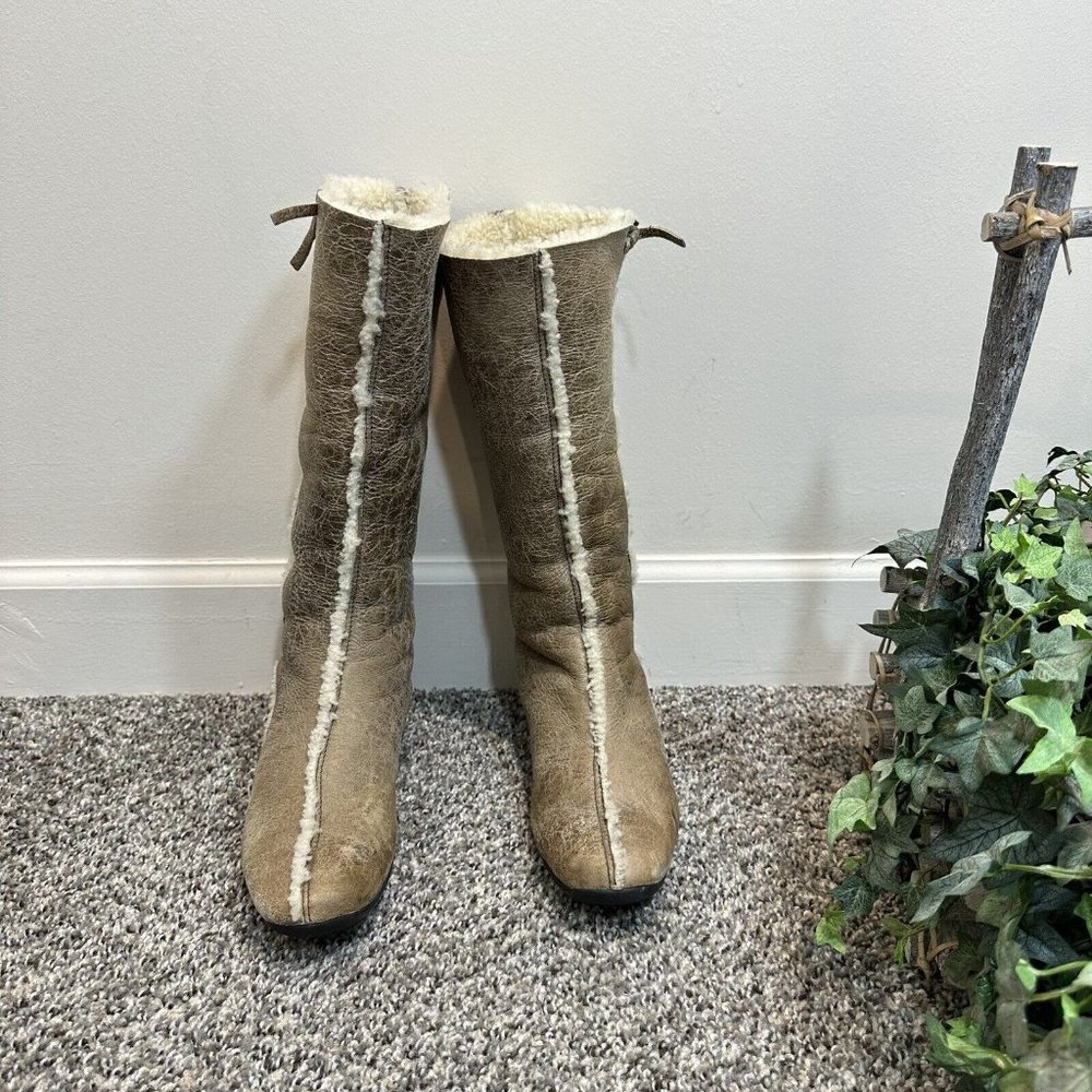 Prada Shearling Lined Distressed Leather Tall Boots Fold-over Tan Size 37 US  7 - Picture 4 of 7